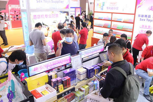 性趣不減!第22屆廣州性文化節(jié)完美閉幕(圖13) 性趣不減!第22屆廣州性文化節(jié)完美閉幕(圖13)