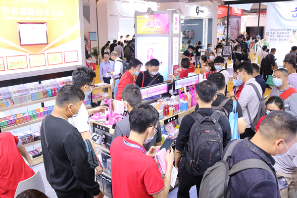 廣州性文化節(jié)圓滿落幕，廣東康祥（趣愛閣）人氣口碑雙爆棚！(圖16)